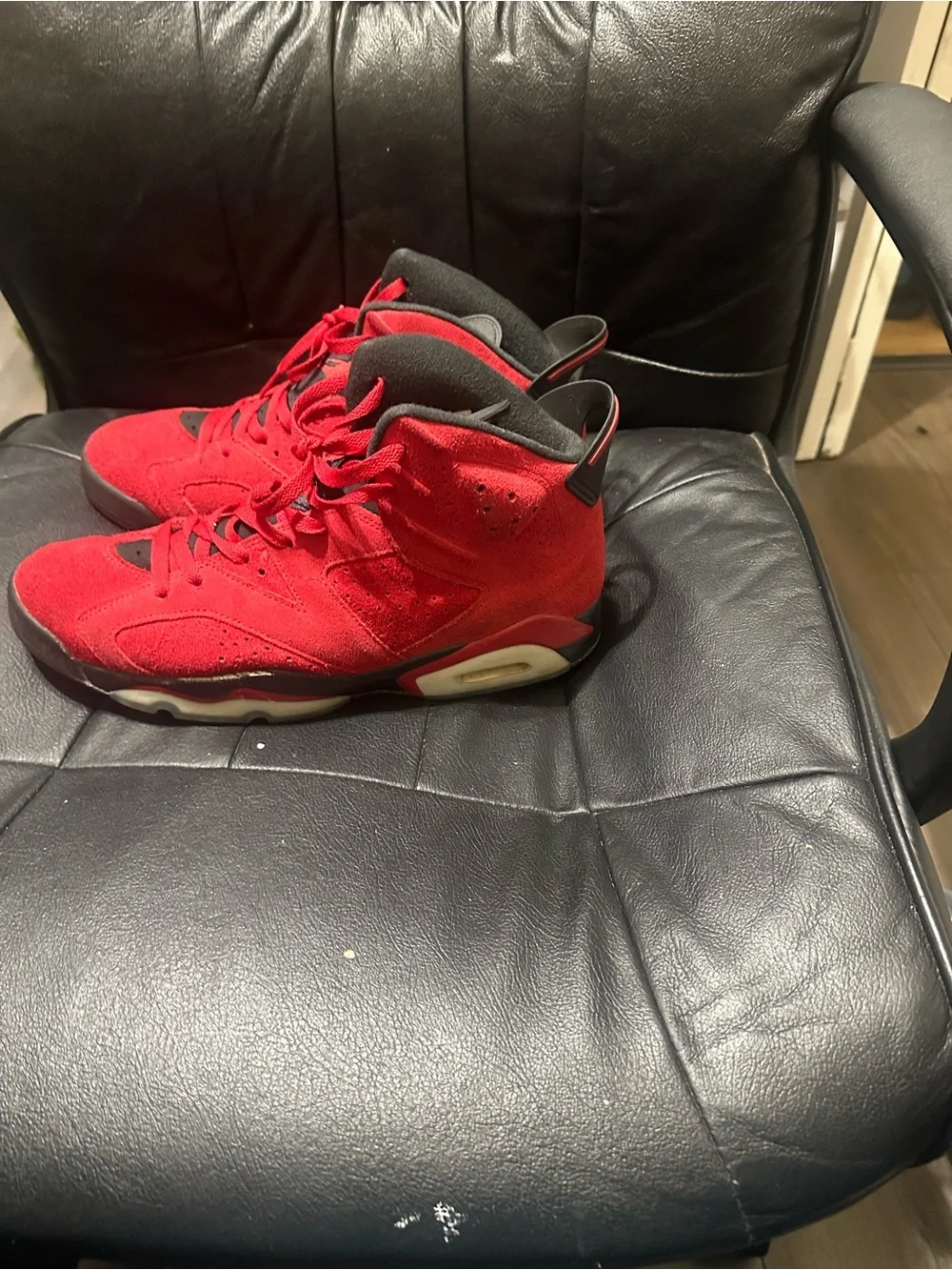 Jordan Men's Athletic Shoes Red and Black